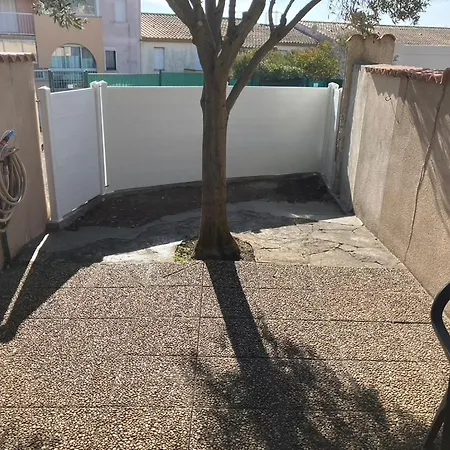 בית נופש Maison Type Pavillon Sans Vis A Vis Au Cap D'agde *