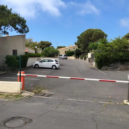 Maison Type Pavillon Sans Vis A Vis Au Cap D'agde * אגדה