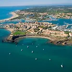 Maison Type Pavillon Sans Vis A Vis Au Cap D'agde Agde