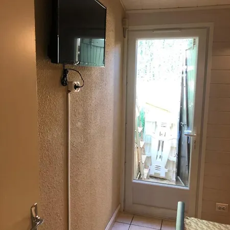 Maison Type Pavillon Sans Vis à Vis Au Cap D'agde Hébergement de vacances
