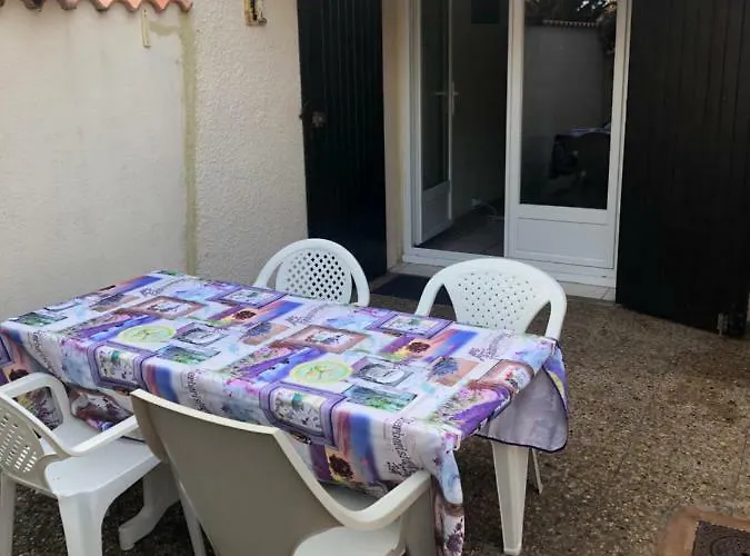 Maison Type Pavillon Sans Vis A Vis Au Cap D'agde Agde